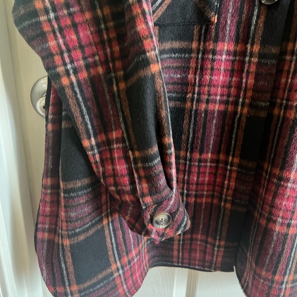 NWOT And Now This shirt jacket. Size XL. Deep red and black plaid. - Picture 4 of 6